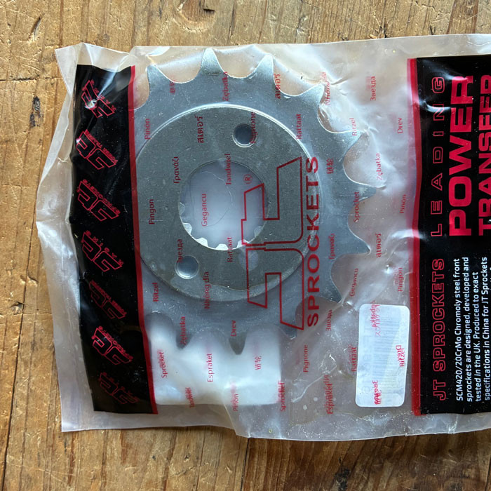 Ritzel 16 Zähne – Teilung 525 für VT600 u.a. Modelle