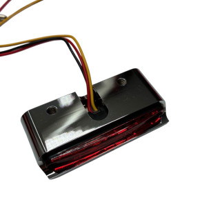 HIGHSIDER pro Stripe Rücklicht rot