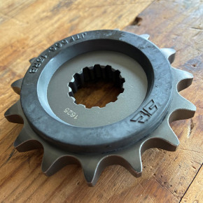 JT SPROCKETS Geräuschgedämpftes Stahlritzel vorne 15 Zähne